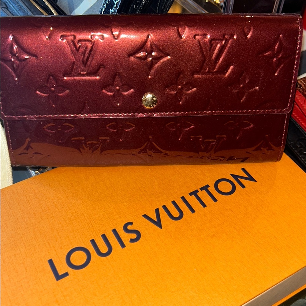 Louis Vuitton Burgundy Vernis Long Wallet
